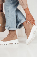 Женские туфли-носки бежевого цвета